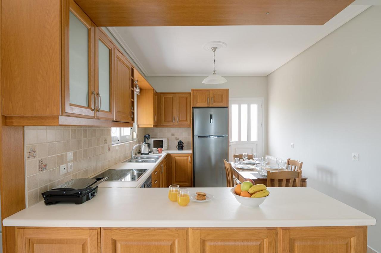 Vasilopoulos Residences - Apartments Eliana & Melanthia Αργοστόλι Εξωτερικό φωτογραφία