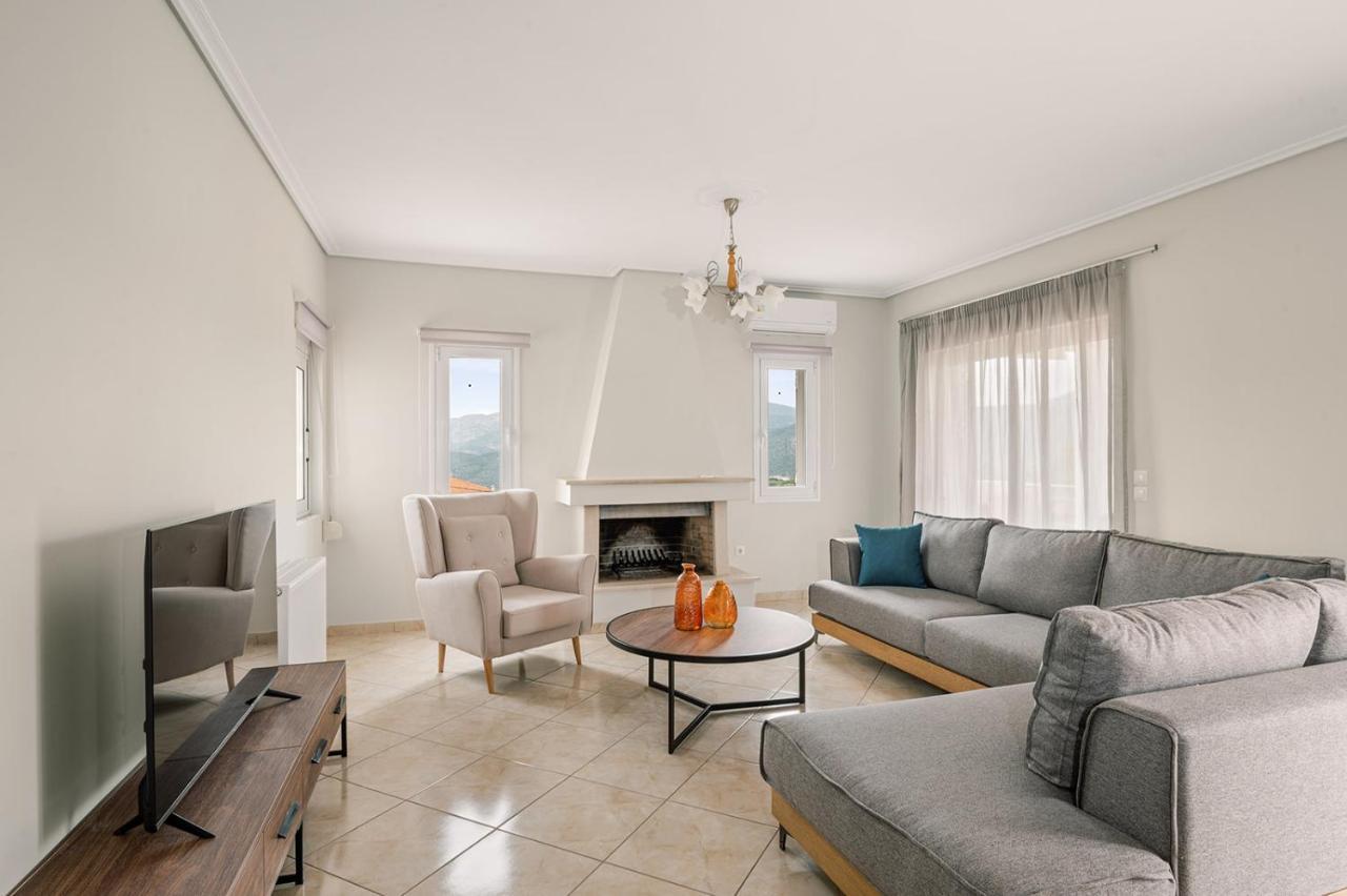 Vasilopoulos Residences - Apartments Eliana & Melanthia Αργοστόλι Εξωτερικό φωτογραφία
