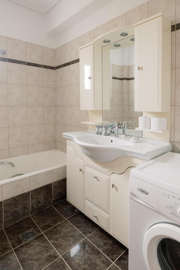 Vasilopoulos Residences - Apartments Eliana & Melanthia Αργοστόλι Εξωτερικό φωτογραφία